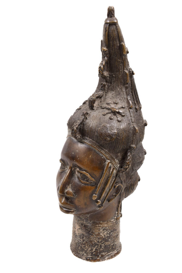 Head of a Queen - Bronze - IFE - Benin