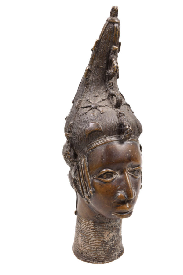 Head of a Queen - Bronze - IFE - Benin