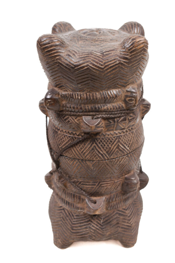 Tukula box - Wood - Kuba - Congo DRC