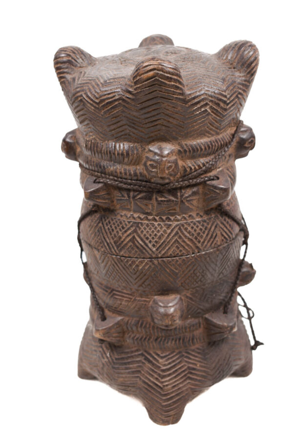 Tukula box - Wood - Kuba - Congo DRC