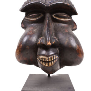 Mabuh mask - Wood - Bafum - Cameroon
