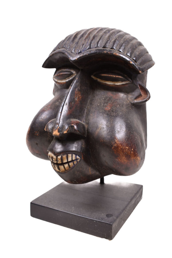Mabuh mask - Wood - Bafum - Cameroon