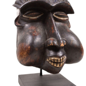 Mabuh mask - Wood - Bafum - Cameroon