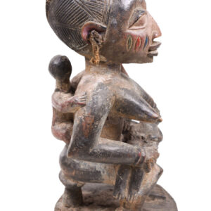 Maternity figure - Wood - Yoruba - Nigeria