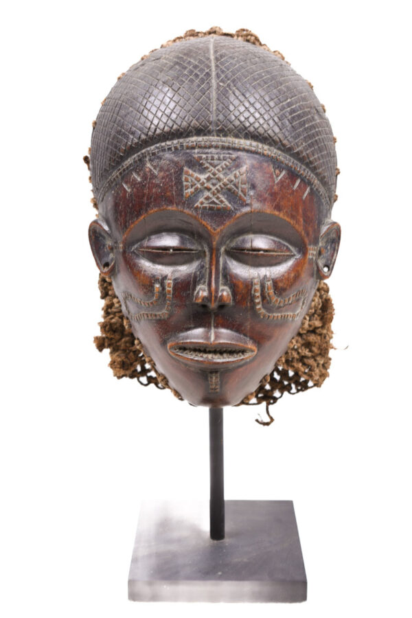 Mask - Wood, Rope - Mwana Pwo - Chokwe - DR Congo