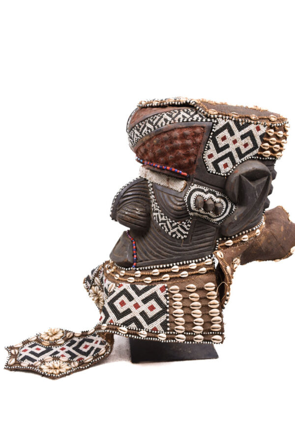 Royal Mask - Beads, Cauri, Wood - Bwoom - Kuba - DR Congo