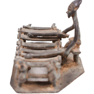 Goldweight figure - Bronze - Ashanti - Ghana