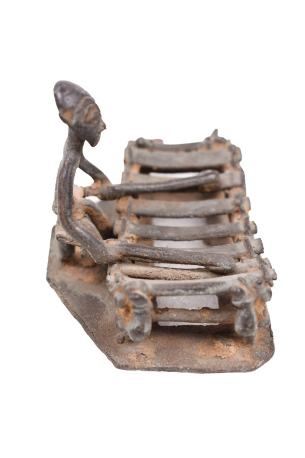 Goldweight figure - Bronze - Ashanti - Ghana