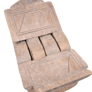 Coconut Grater Stool - Wood - Mbuzi - Tanzania