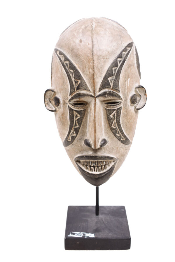 Mask - Wood - Agbogho Mmwo - IGBO / IBO - Nigeria