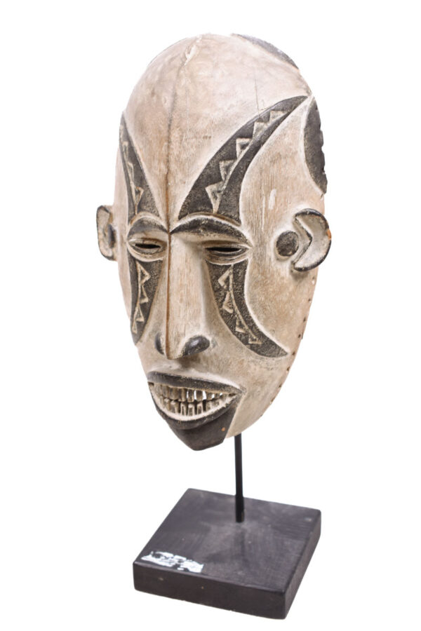 Mask - Wood - Agbogho Mmwo - IGBO / IBO - Nigeria