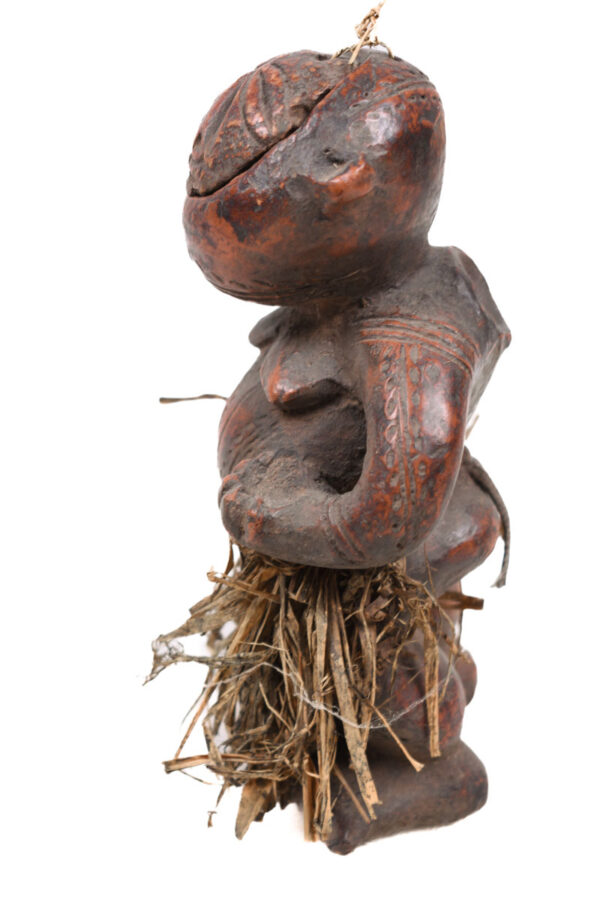 Figure, House God - Terracotta -Tikar - Cameroon