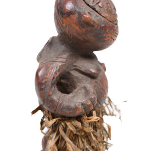 Figure, House God - Terracotta -Tikar - Cameroon
