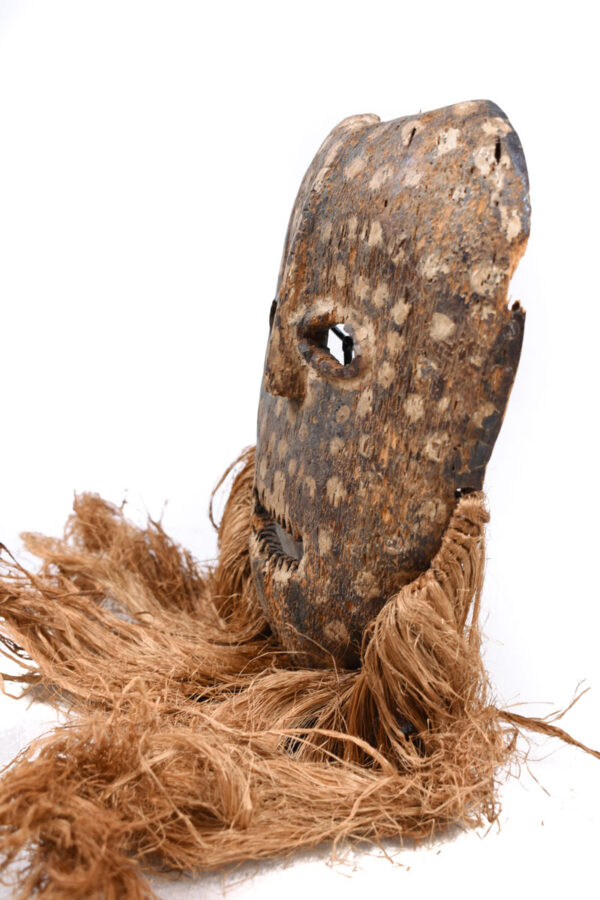 Ndaaka Mask - Wood - Ituri- DR Congo