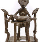 Goldweight figure - Bronze - Ashanti - Ghana
