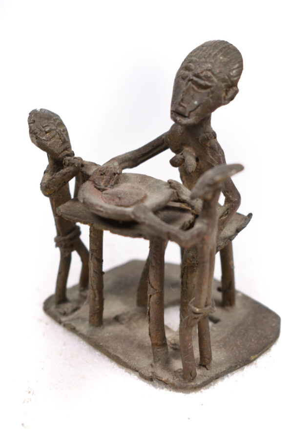Goldweight figure - Bronze - Ashanti - Ghana