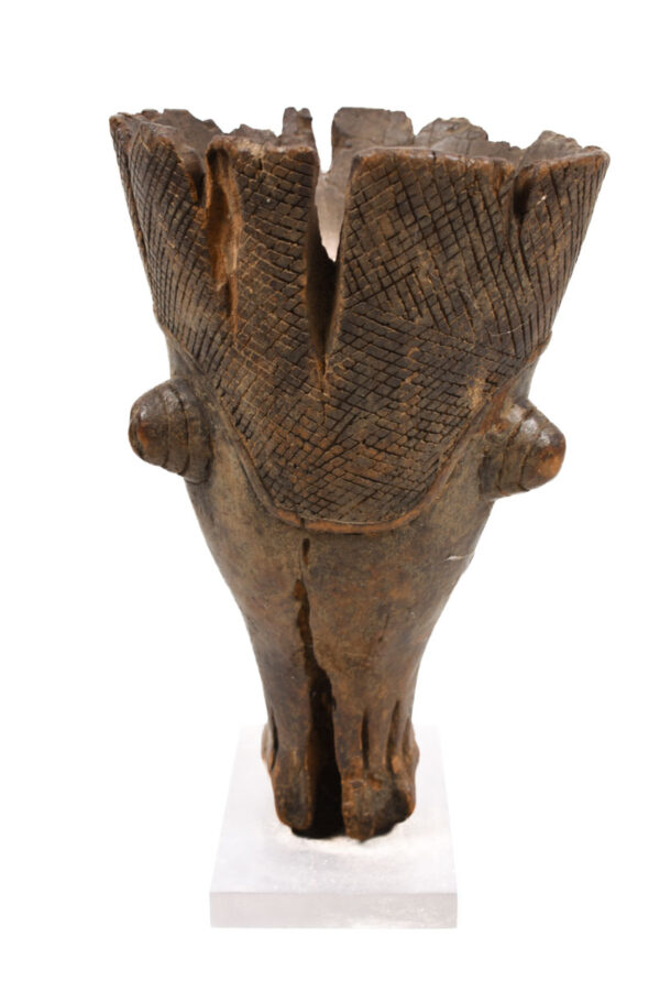 Anthropomorphic Cup - Wood - Kuba - Congo