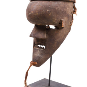 Initiation mask - Plant fibre, Wood - Salampasu - Congo