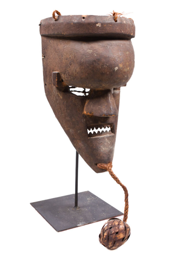 Initiation mask - Plant fibre, Wood - Salampasu - Congo