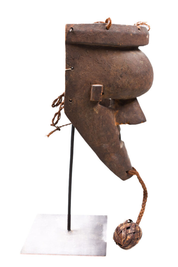 Initiation mask - Plant fibre, Wood - Salampasu - Congo