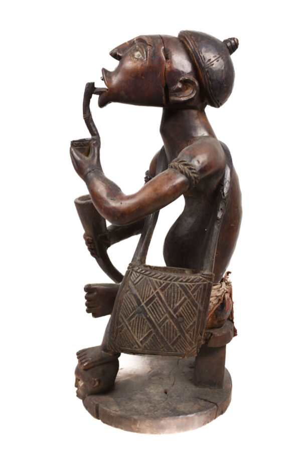 Ancestor Figure - Wood, Glass - Yombe - Congo