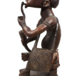 Ancestor Figure - Wood, Glass - Yombe - Congo