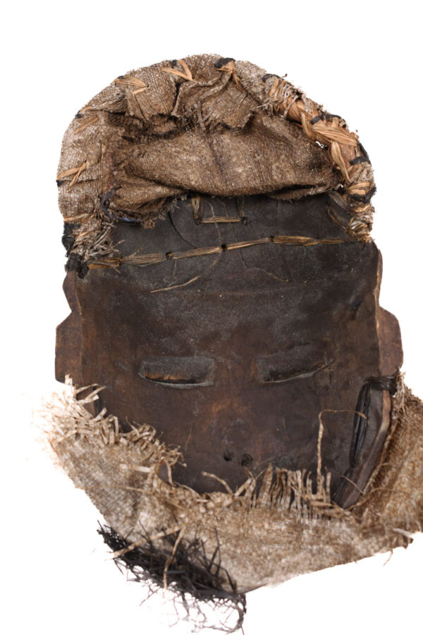 Mbangu distorted mask - Wood - Pende - Congo