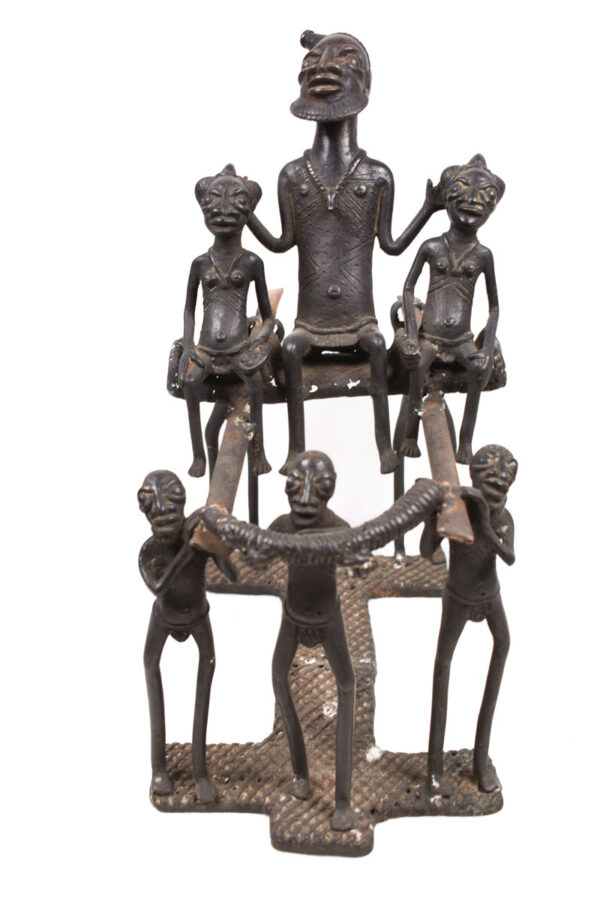 King Figure presentation - Bronze - Bamun - Cameroon