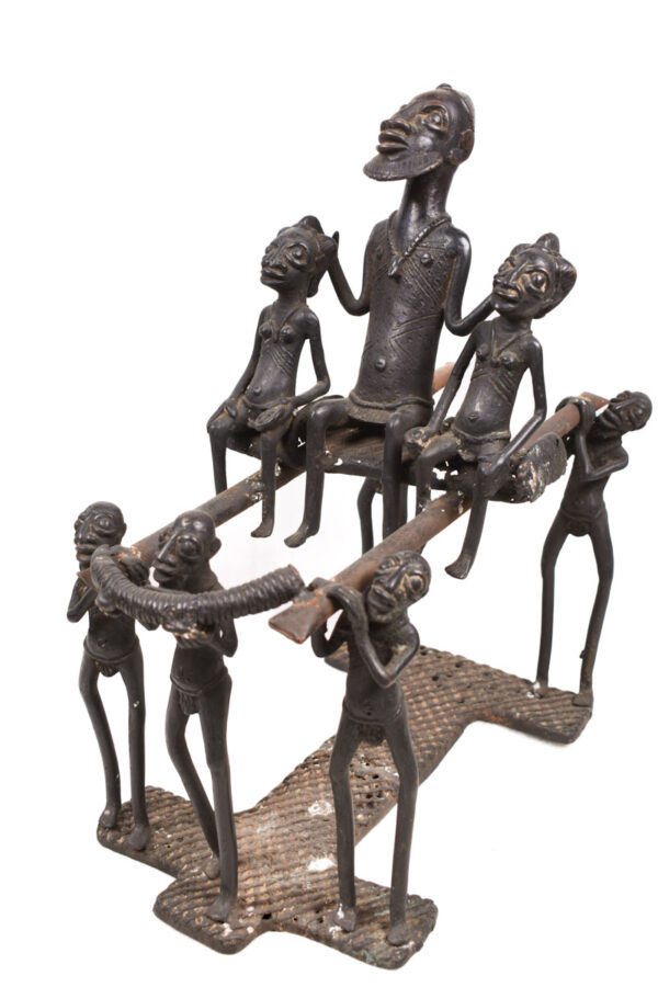 King Figure presentation - Bronze - Bamun - Cameroon