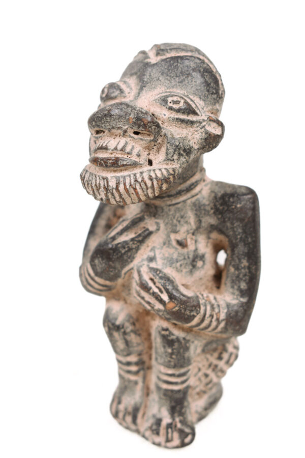 Figure - Terracotta - Tikar - Cameroon