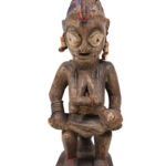 Maternity figure - Wood - Yoruba - Nigeria