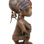 Maternity figure - Wood - Yoruba - Nigeria