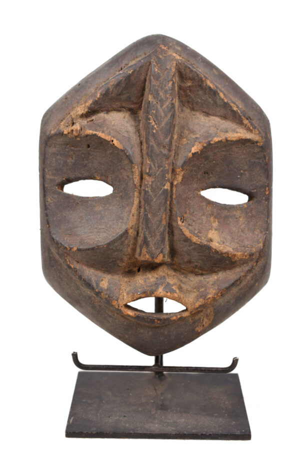 Mask - Wood - Eket - Nigeria