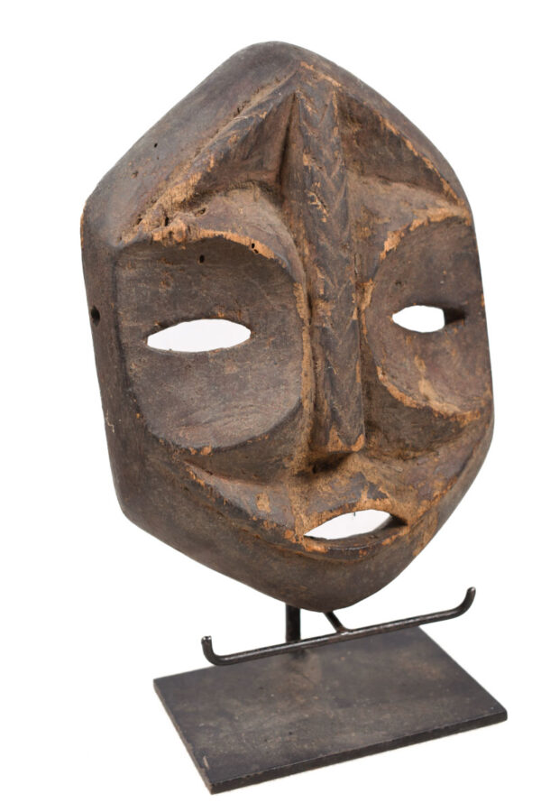 Mask - Wood - Eket - Nigeria