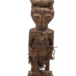 Ancestor figure - Wood, Leahter - Kusu - DR Congo