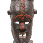 Initiation mask - Wood, Copper, Beads - Salampasu - Congo