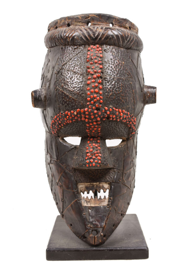 Initiation mask - Wood, Copper, Beads - Salampasu - Congo