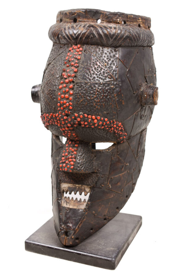 Initiation mask - Wood, Copper, Beads - Salampasu - Congo