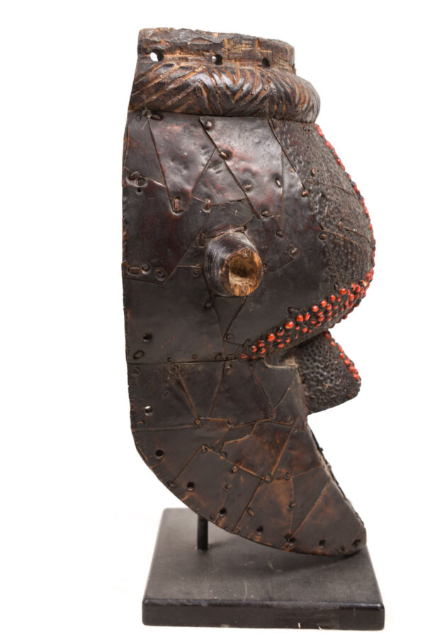 Initiation mask - Wood, Copper, Beads - Salampasu - Congo