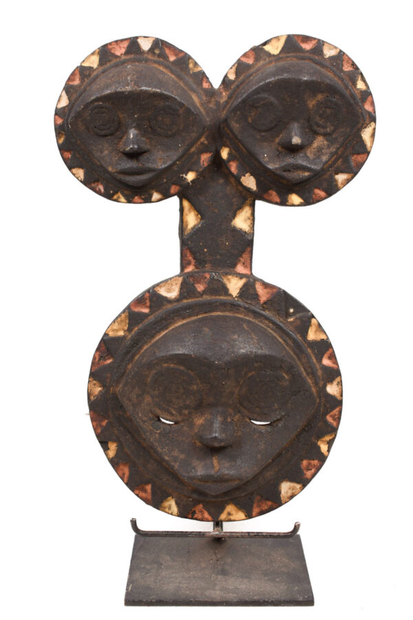Sun mask - Wood - Eket - Nigeria