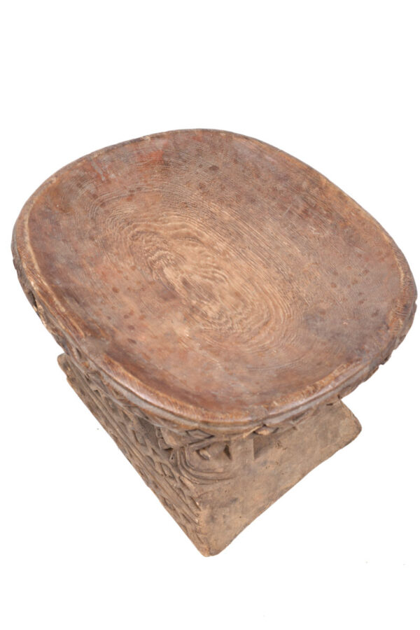 Stool - Wood - Okou - Cameroon