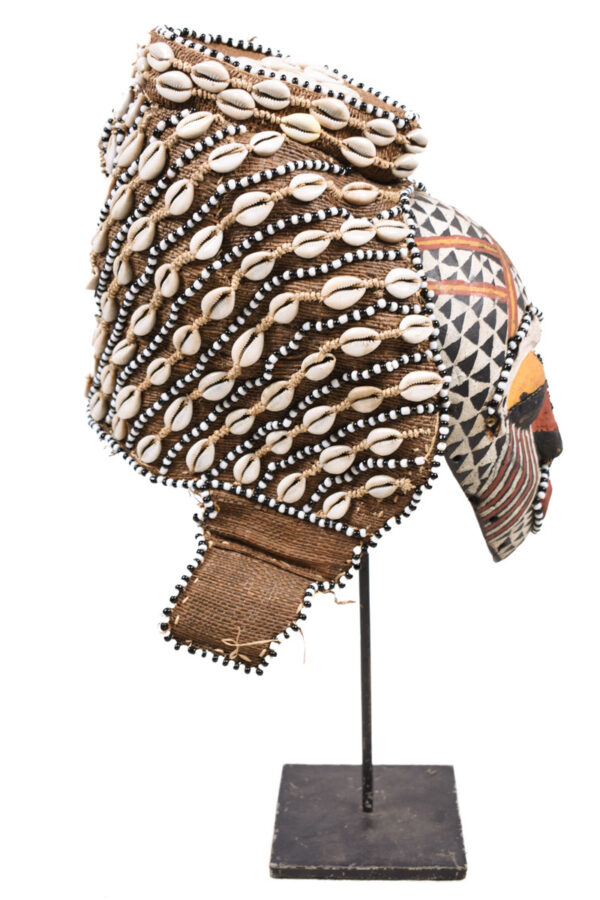 Mask - Beads, Cauris, Plant fibre, Wood - Ngaady A Waash Bushoong - Kuba - Congo