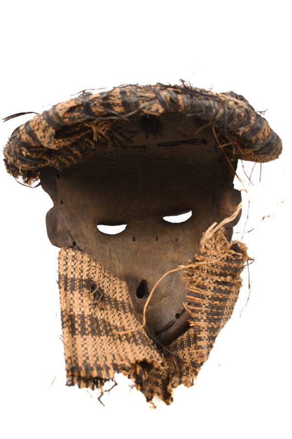 Mbangu distorted mask - Wood - Pende - Congo