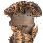 Mbangu distorted mask - Wood - Pende - Congo