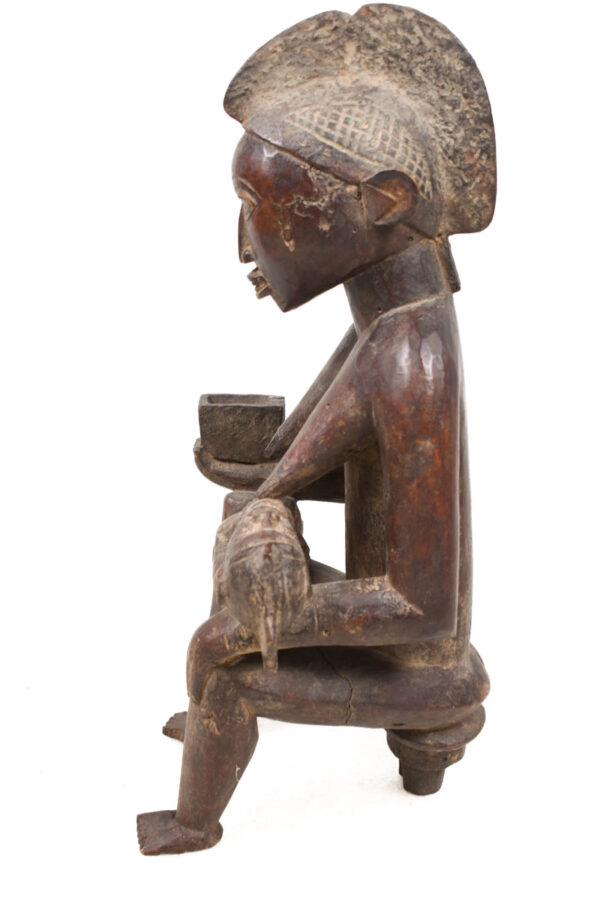 Maternity figure - Wood - Yoruba - Nigeria