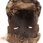 Mbangu distorted mask - Wood - Pende - Congo