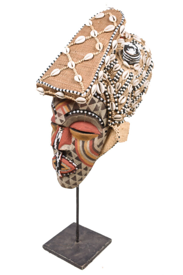 Mask - Beads, Cauris, Plant fibre, Wood - Ngaady A Waash Bushoong - Kuba - Congo