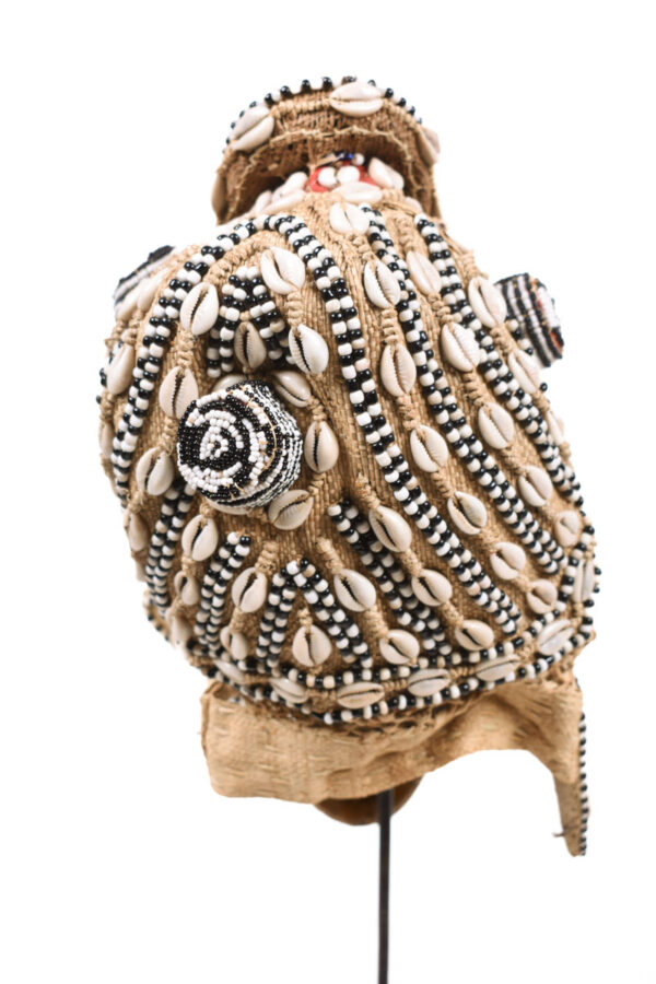 Mask - Beads, Cauris, Plant fibre, Wood - Ngaady A Waash Bushoong - Kuba - Congo