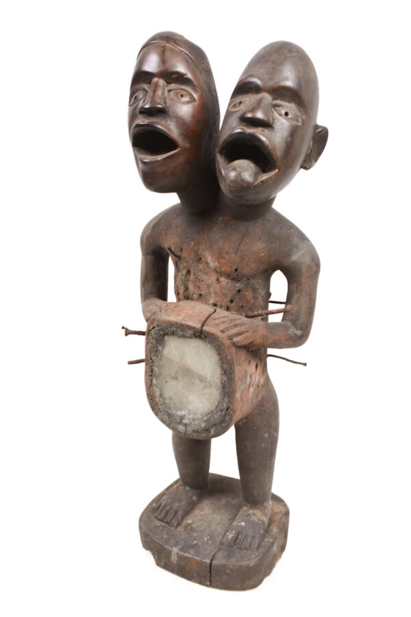 Ancestor Figure - Wood, Nail, glass - Yombe - Congo