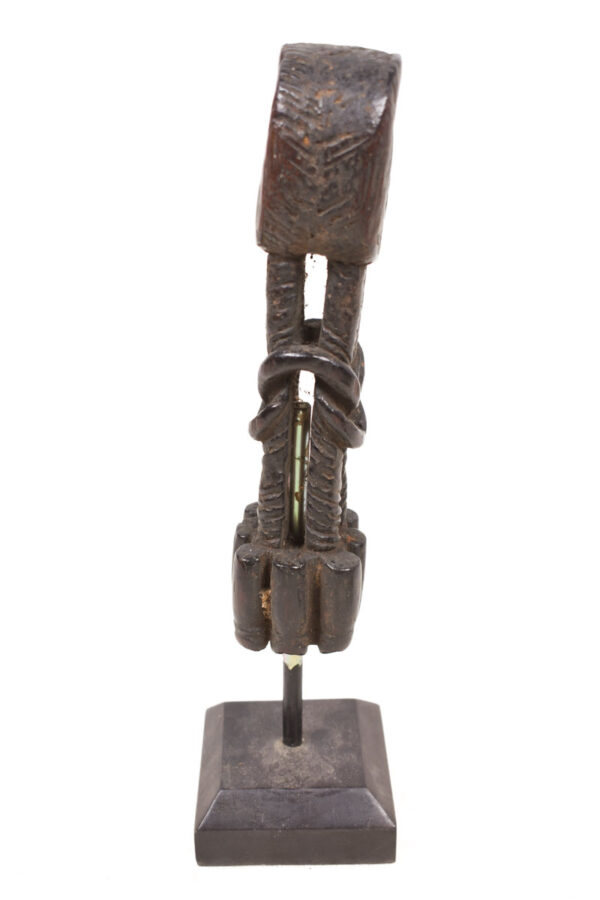 Ghurra - Wood - Nepal